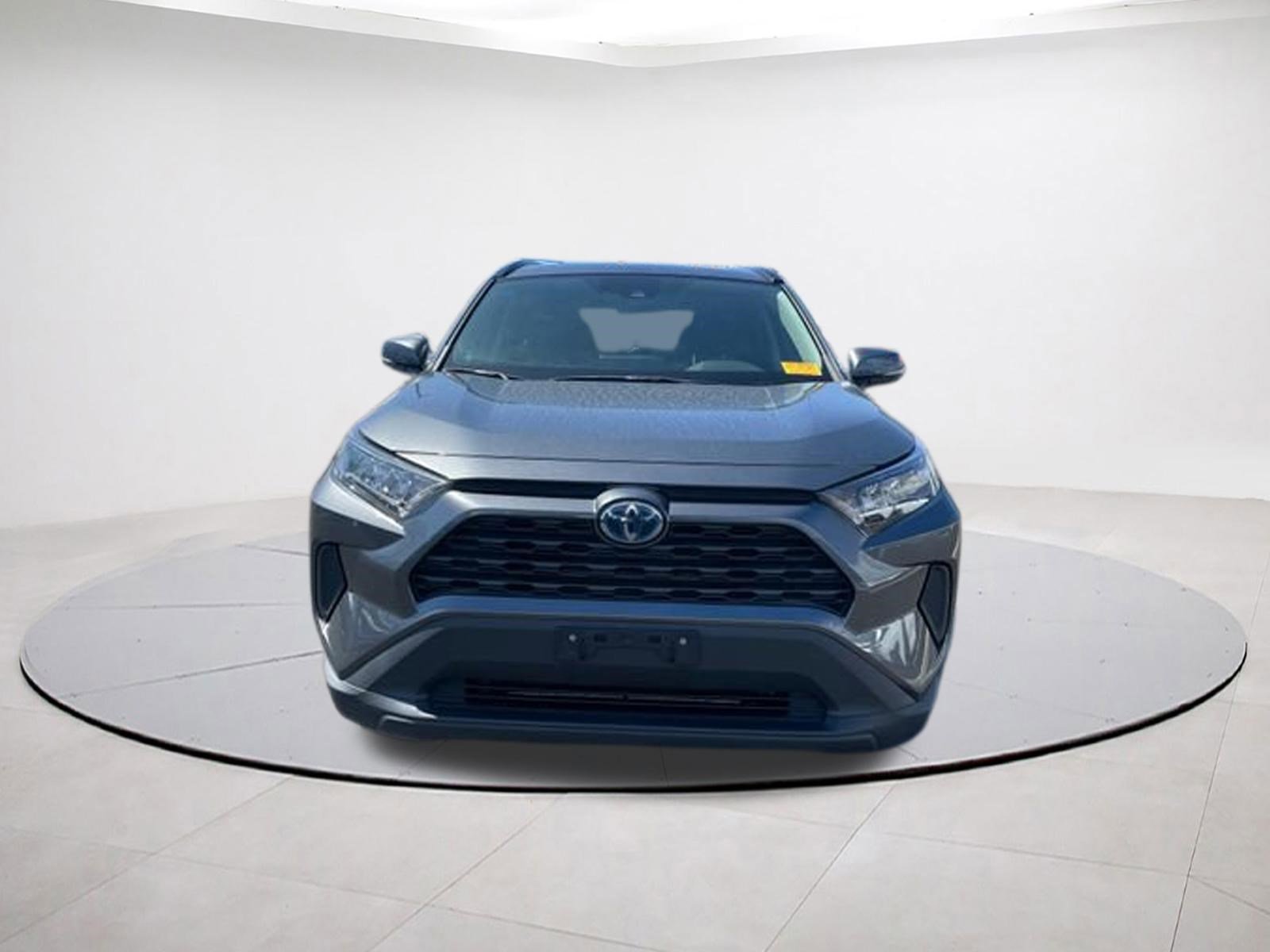 Used 2020 Toyota RAV4 LE w/ All Weather Liner Package AWD/4WD image 2