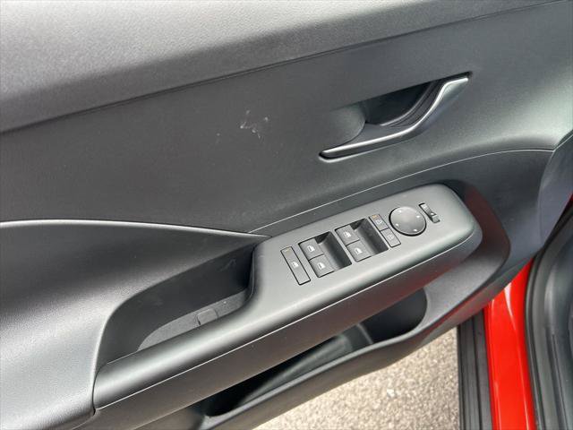 New 2026 Hyundai Kona SE FWD image 11