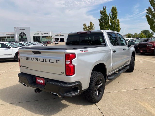 Used 2020 Chevrolet Silverado 1500 LT Trail Boss AWD/4WD image 6
