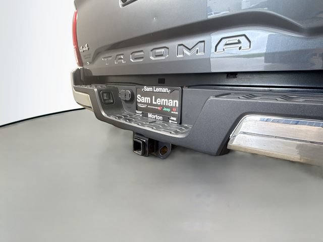 Used 2021 Toyota Tacoma SR5 AWD/4WD image 31