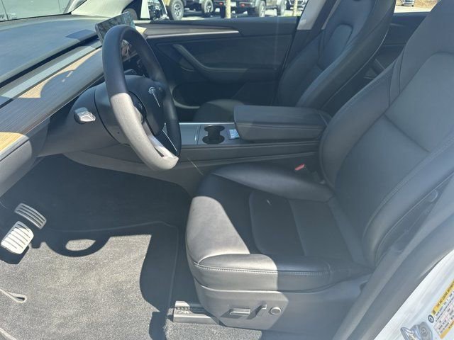 Used 2023 Tesla Model Y Long Range image 10