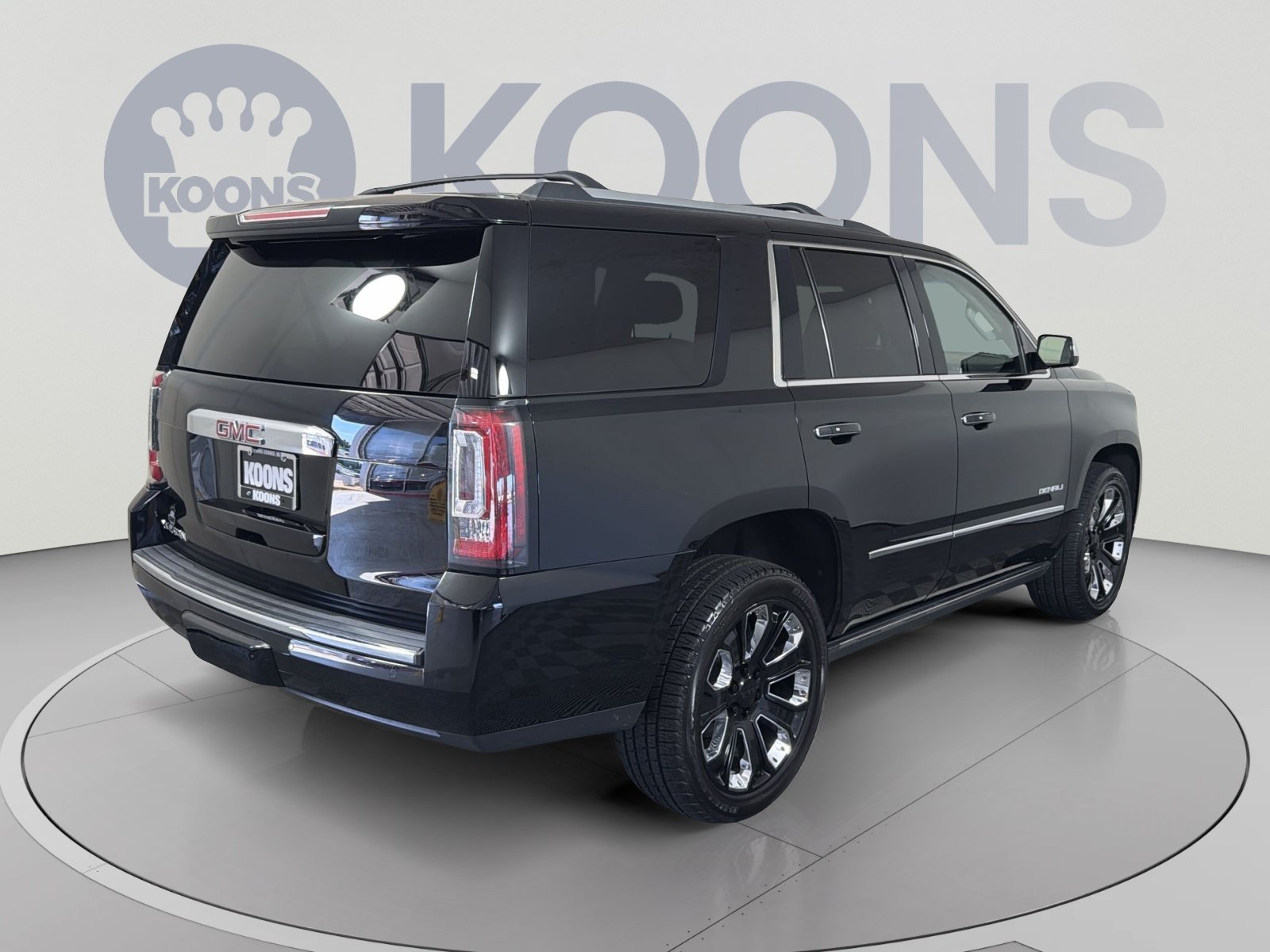 Used 2019 GMC Yukon Denali w/ Denali Ultimate Package AWD/4WD image 7