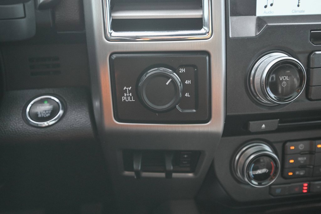 Used 2017 Ford F250 Platinum w/ Platinum Ultimate Package image 37