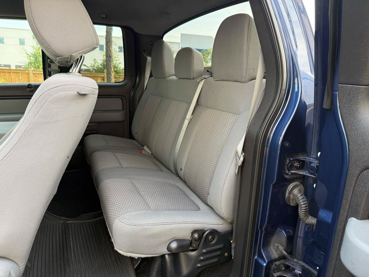 Used 2012 Ford F150 XLT AWD/4WD image 23