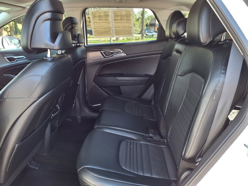 Certified 2024 Kia Sportage SX FWD image 14
