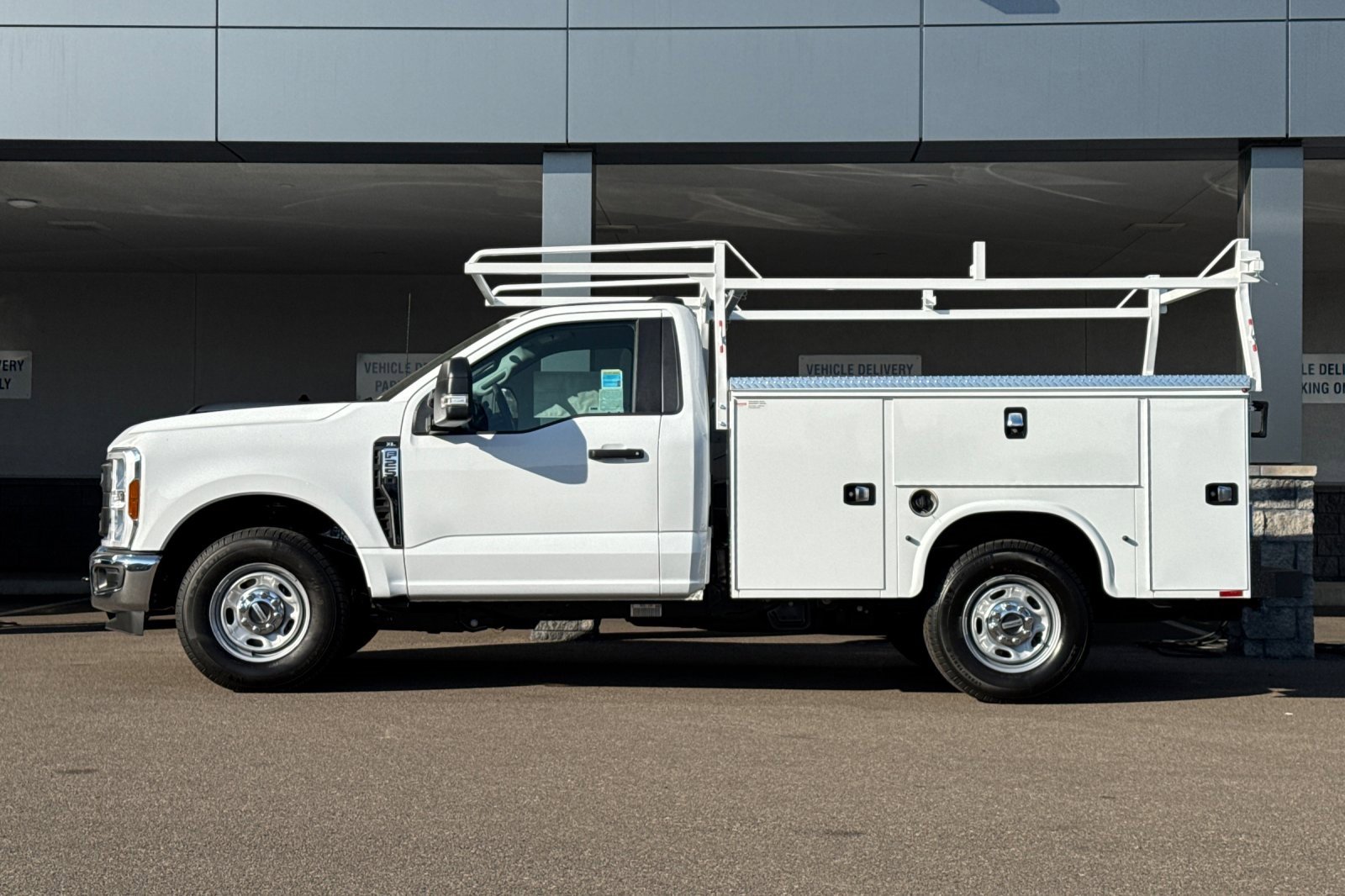 New 2025 Ford F250 XL w/ XL Chrome Package image 6