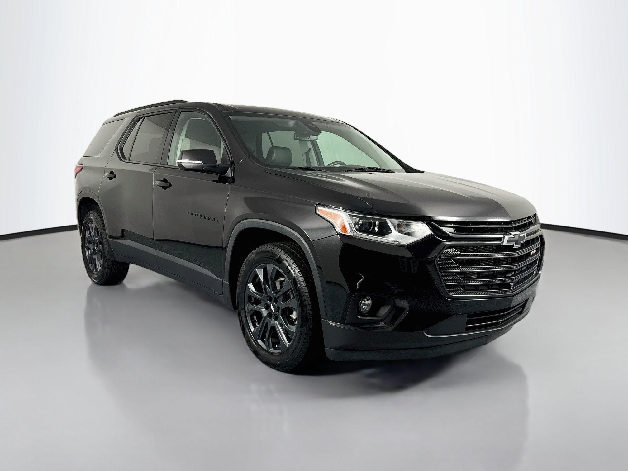 Used 2021 Chevrolet Traverse RS AWD/4WD image 3