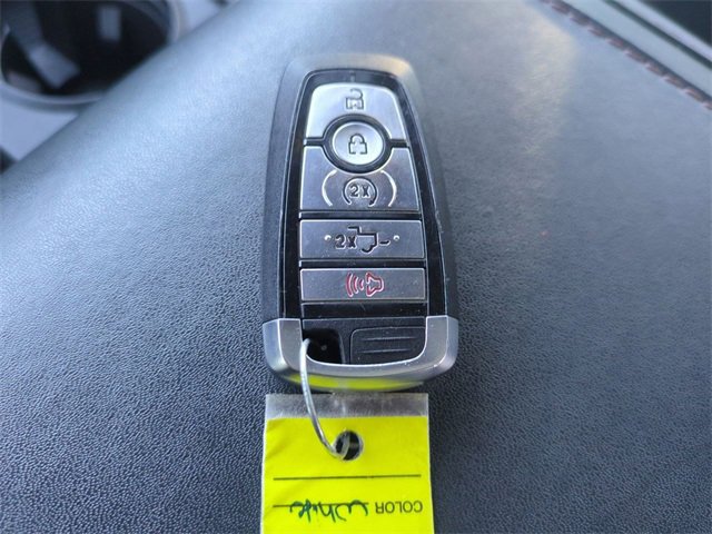 Certified 2022 Ford F450 Platinum w/ FX4 Off-Road Package image 29