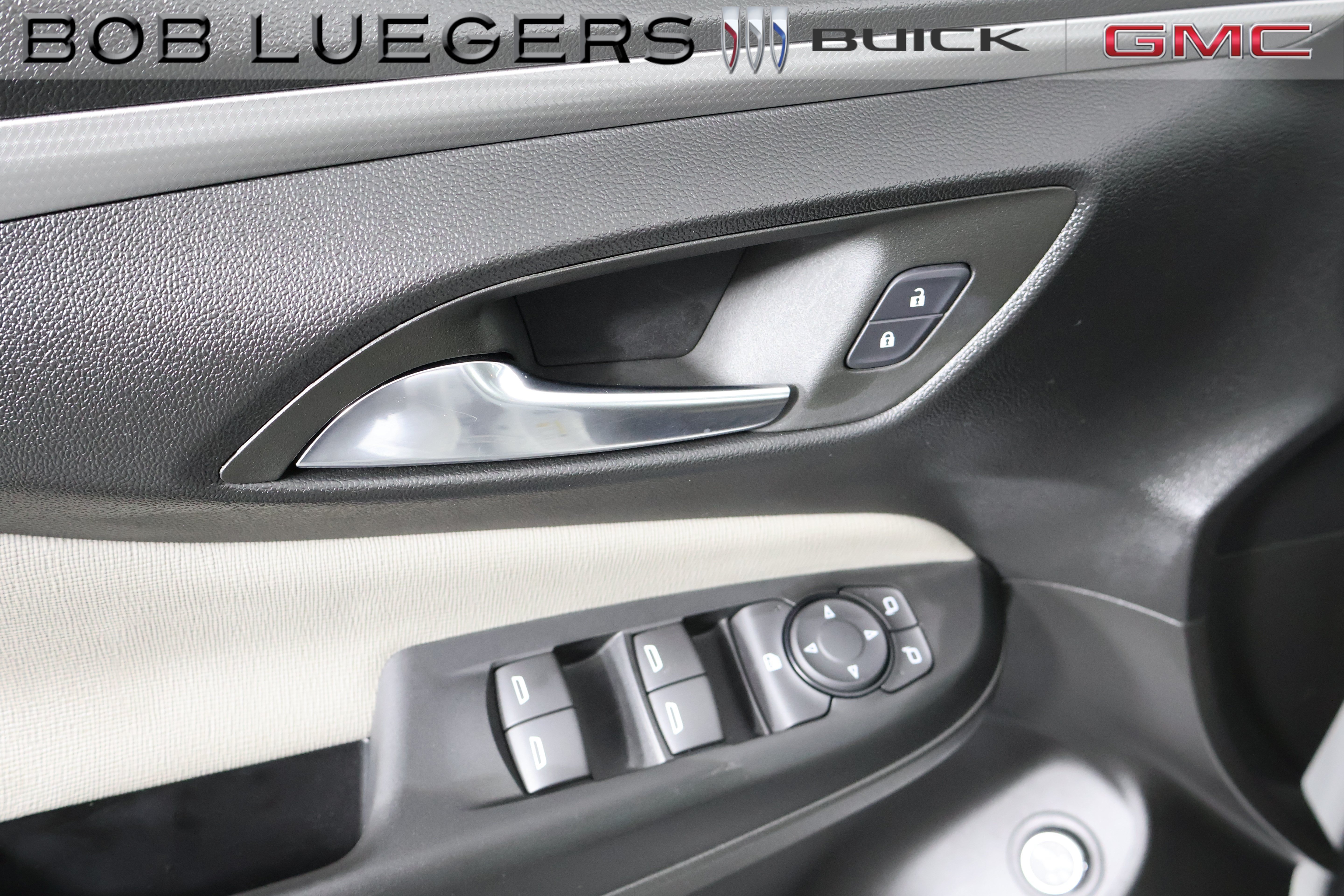 Certified 2024 Buick Envista Avenir FWD image 15