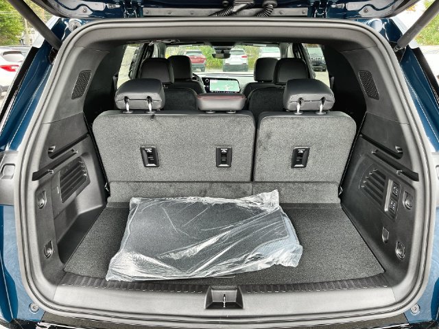 New 2027 Chevrolet Traverse RS AWD/4WD image 29
