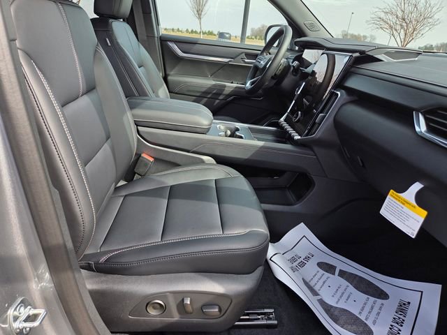 New 2026 GMC Acadia Elevation w/ Elevation Premium Package AWD/4WD image 38