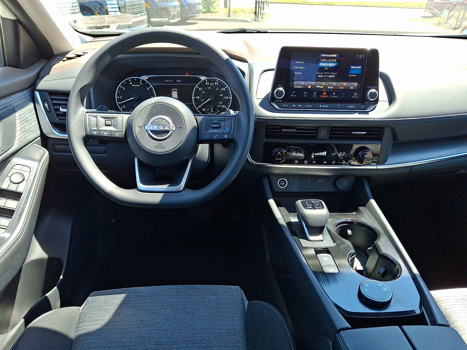 Used 2023 Nissan Rogue SV AWD/4WD image 11