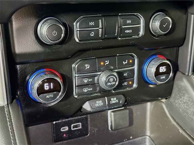 Used 2021 Chevrolet Suburban LS image 13