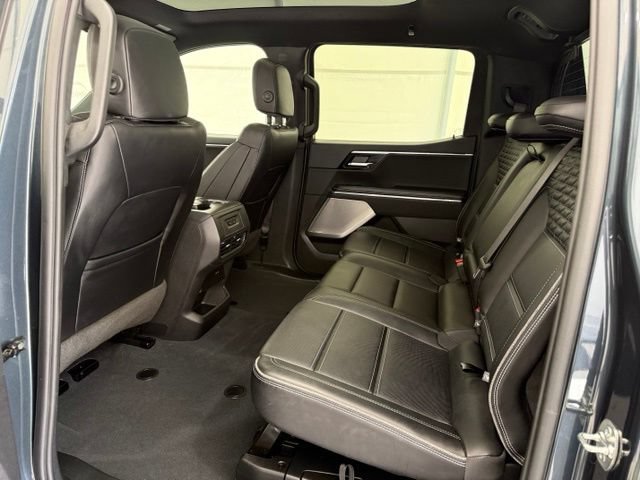 Used 2025 GMC Sierra EV Denali AWD/4WD image 20