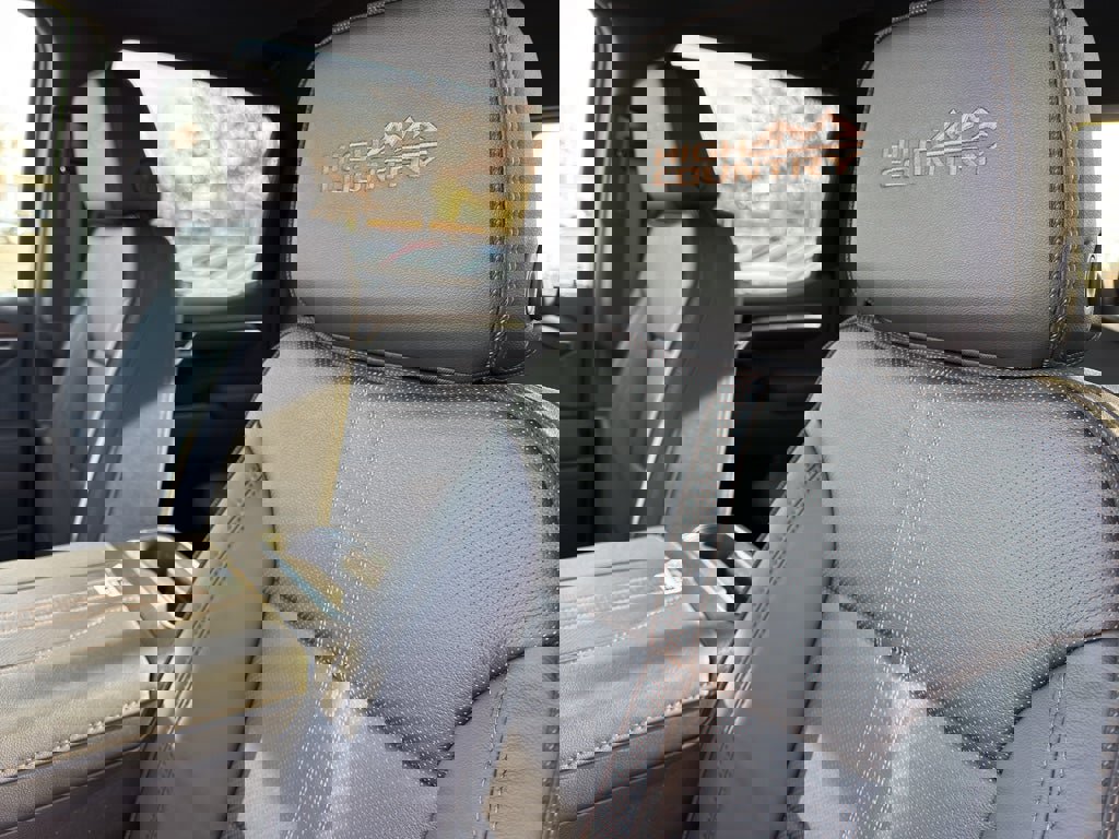 New 2026 Chevrolet Silverado 1500 High Country w/ Technology Package image 16