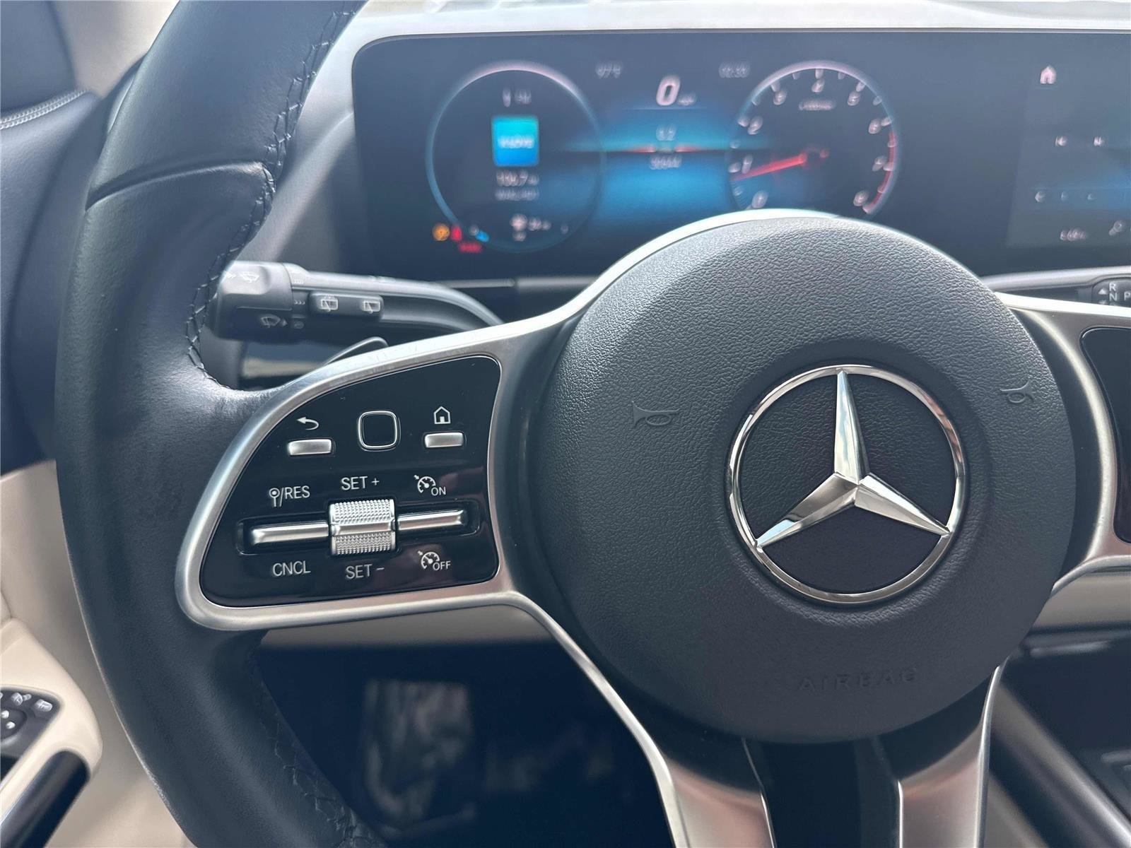 Used 2022 Mercedes-Benz GLA 250 4MATIC image 18