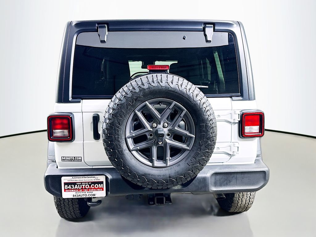 Used 2024 Jeep Wrangler Unlimited Sport AWD/4WD image 6