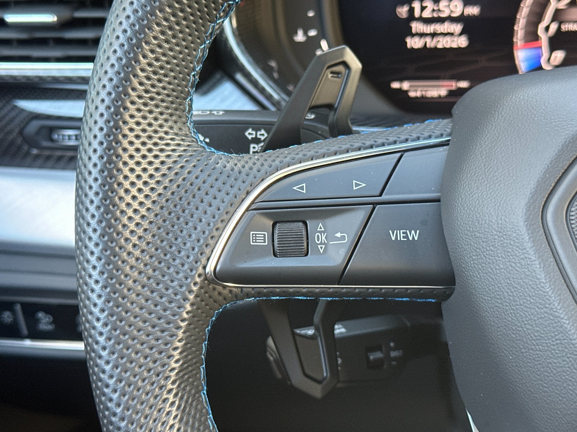 Used 2020 Lamborghini Urus AWD/4WD image 29