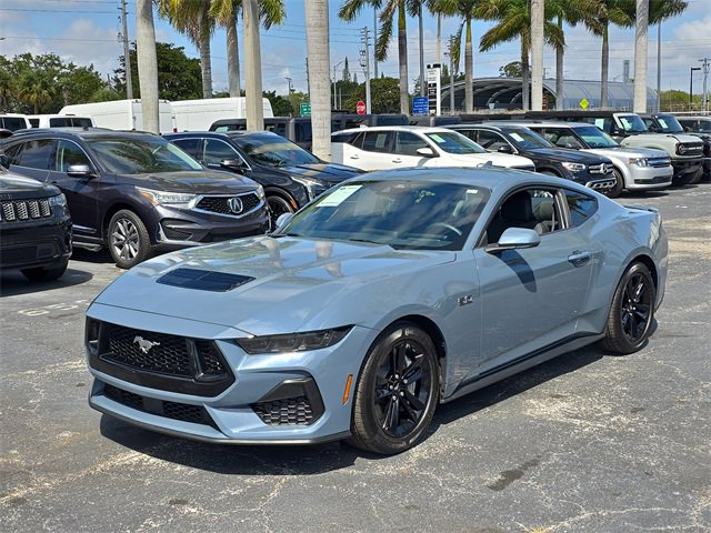 Used 2025 Ford Mustang GT image 24