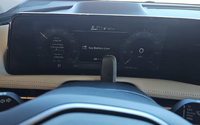 Used 2024 Nissan Ariya AWD image 8