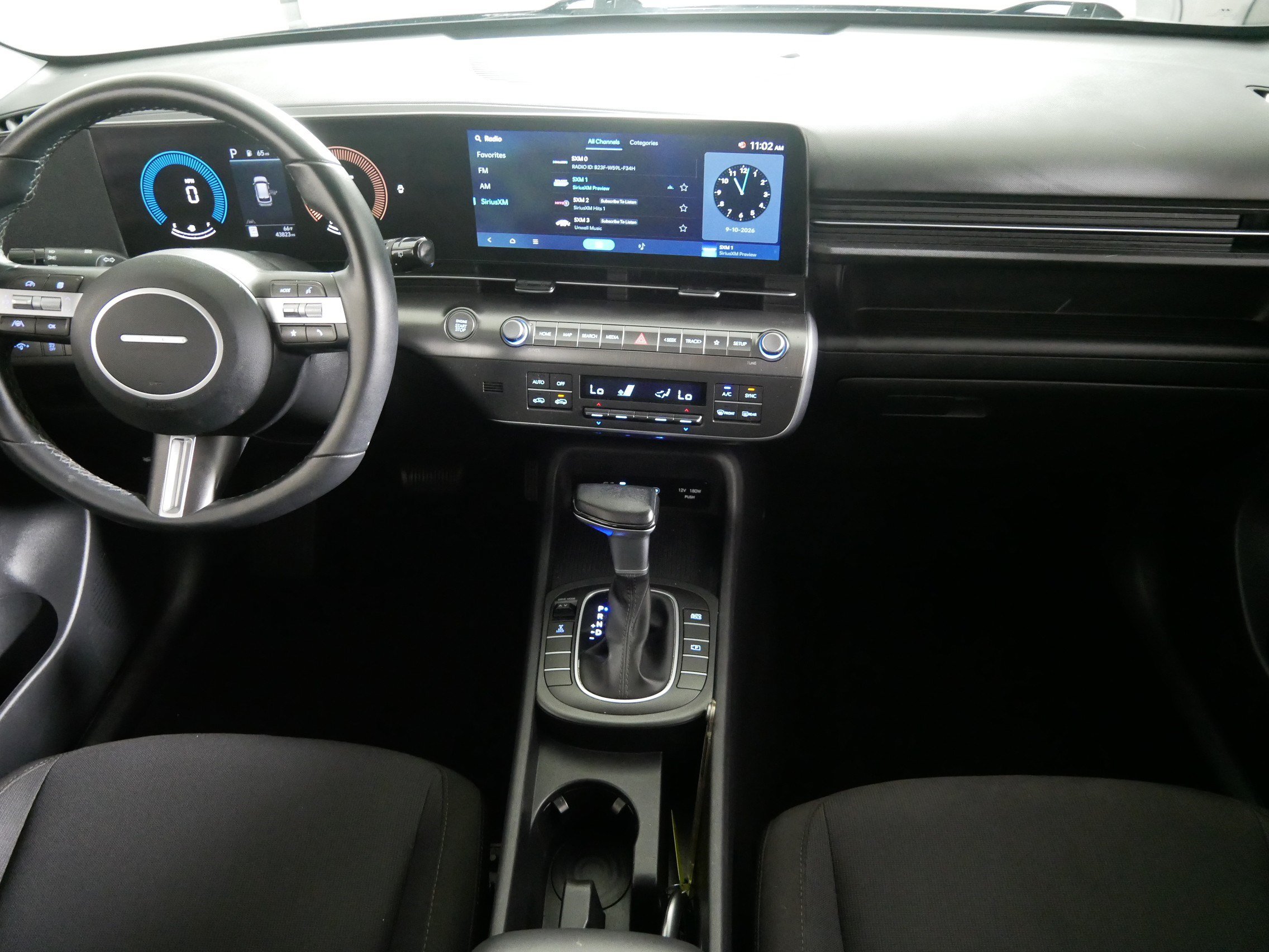 Used 2025 Hyundai Kona SEL AWD/4WD image 10