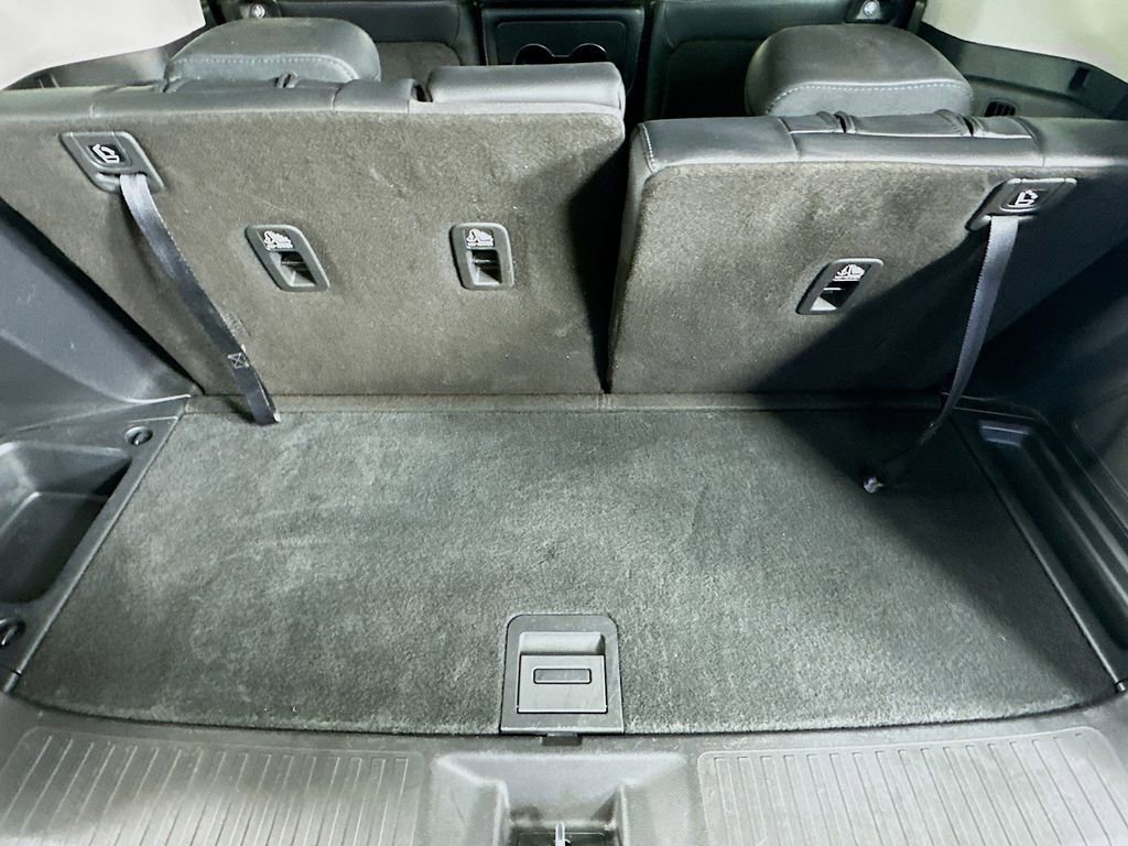 Used 2023 Honda Pilot EX-L image 32