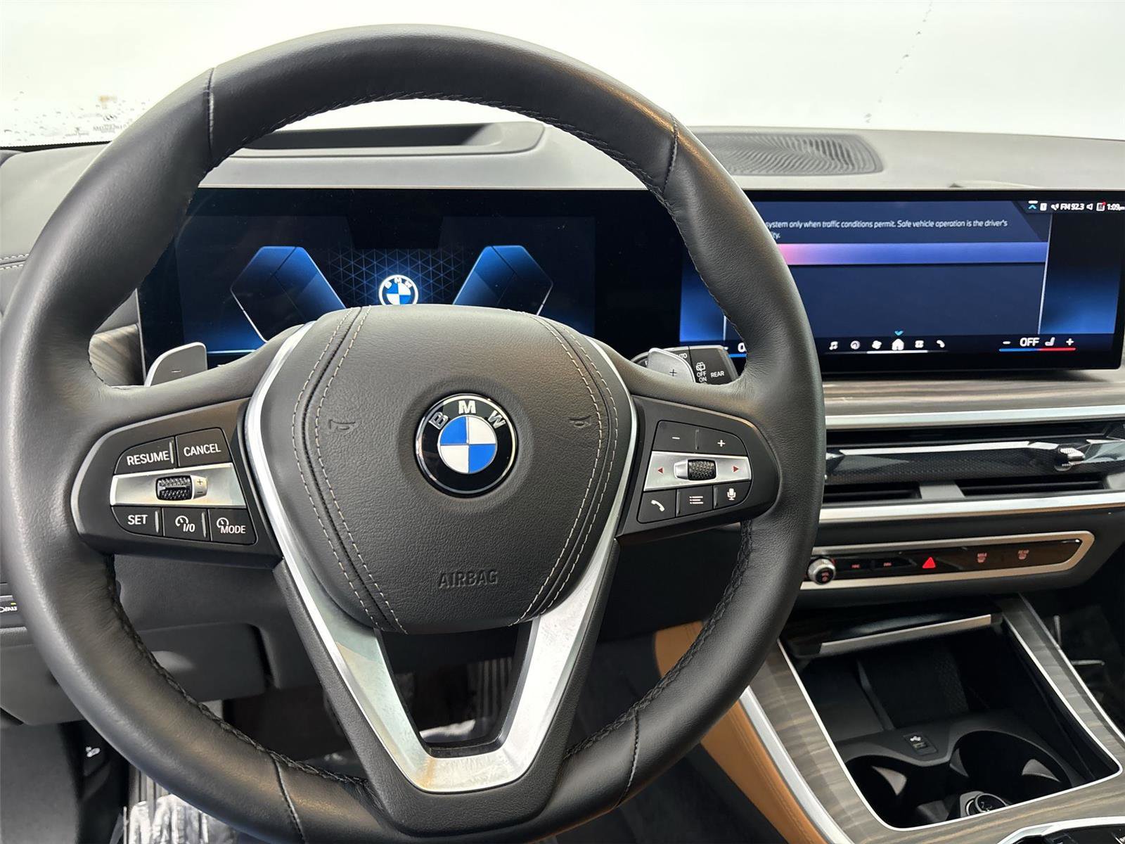 Used 2024 BMW X5 xDrive40i w/ Parking Assistance Package image 22