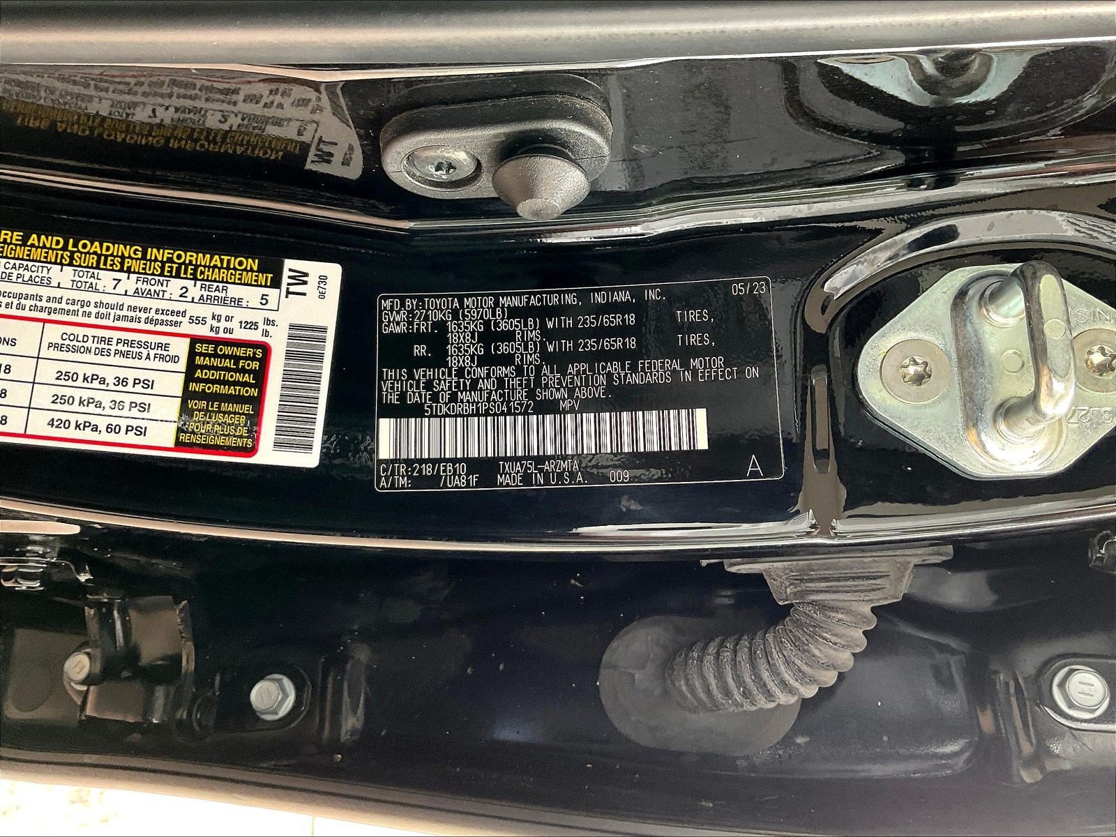 Used 2023 Toyota Highlander XLE AWD/4WD image 18