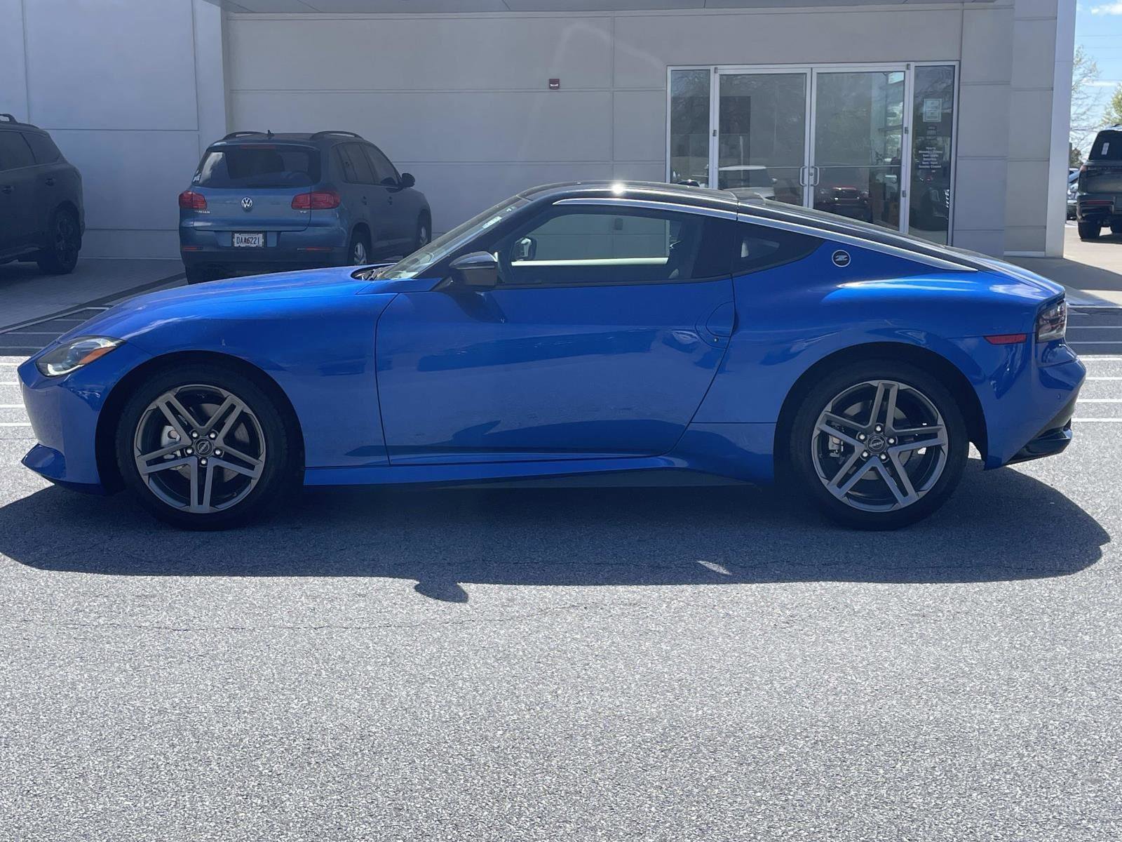 Used 2024 Nissan Z Sport w/ Floor Mat Package RWD image 2