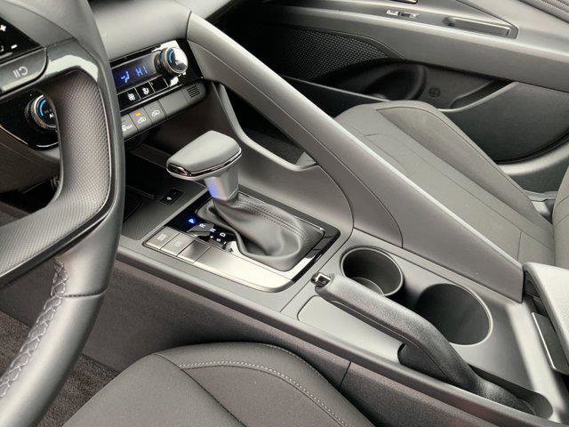 New 2026 Hyundai Elantra Sport image 8