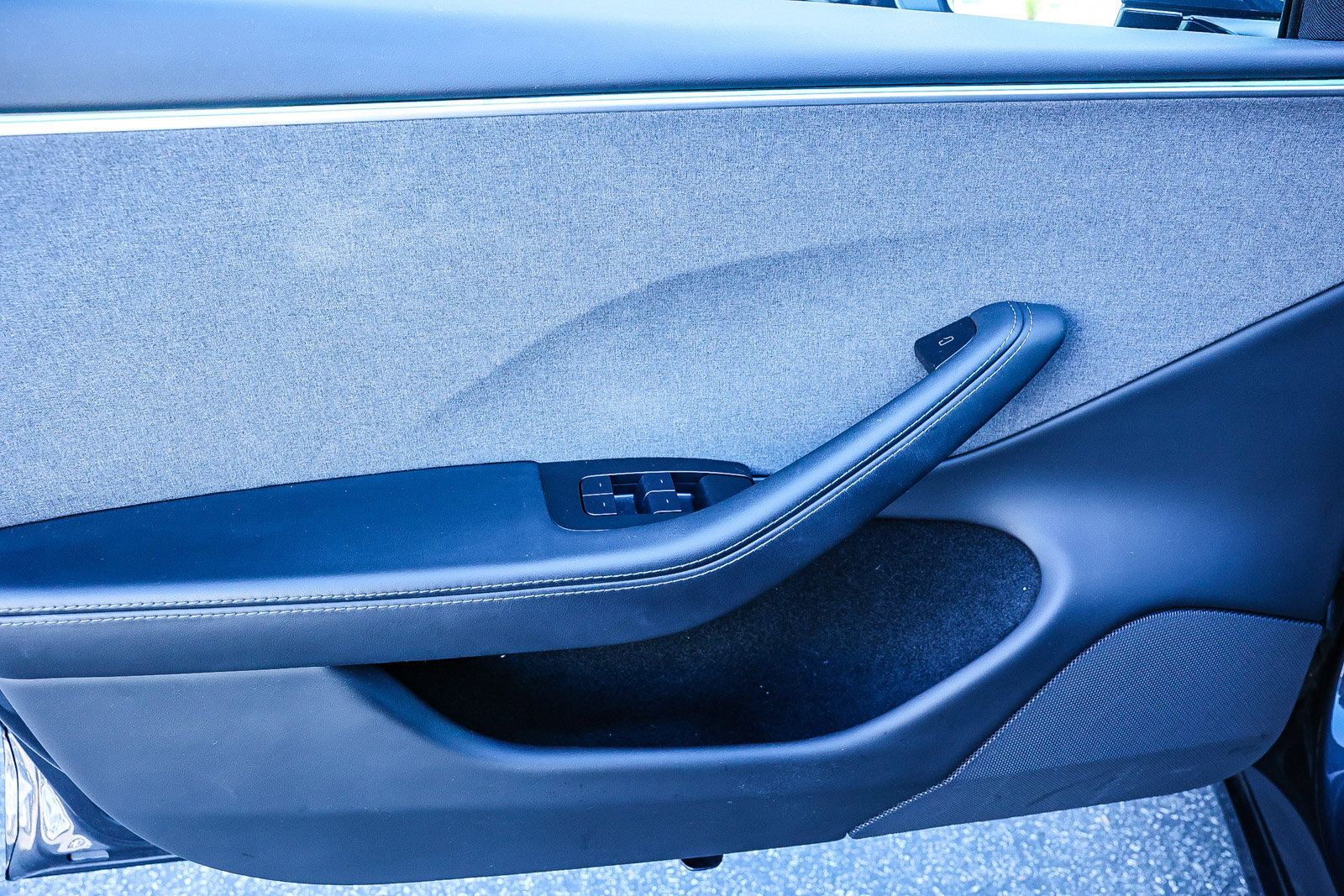 Used 2024 Tesla Model 3 Standard Range image 29