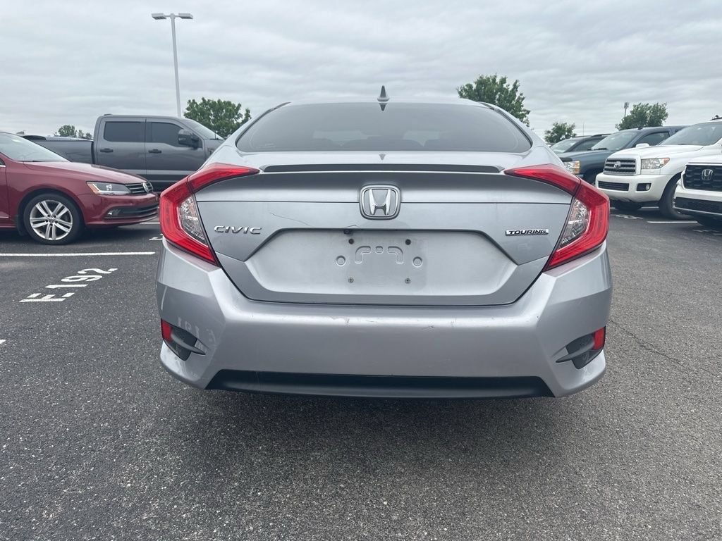 Used 2016 Honda Civic Touring image 10