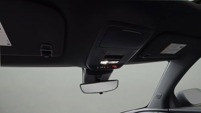 Used 2025 Chevrolet Traverse Z71 w/ Enhanced Driving Package image 28