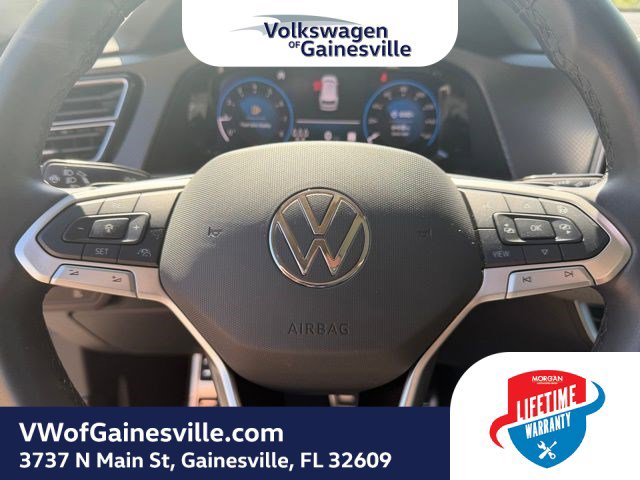 Used 2024 Volkswagen Atlas Peak Edition SEL image 25