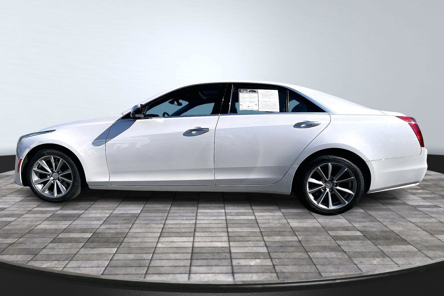 Certified 2019 Cadillac CTS Luxury image 15