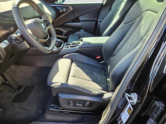 Certified 2025 BMW X3 xDrive30i w/ Premium Package image 16