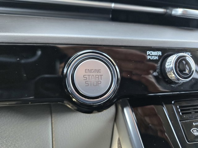 Used 2022 Kia Carnival SX FWD image 22