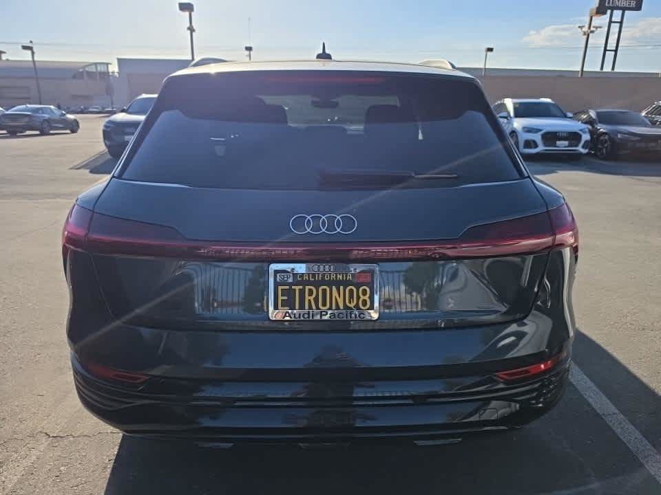 Used 2024 Audi Q8 e-tron Premium Plus w/ Premium Plus Package AWD/4WD image 9
