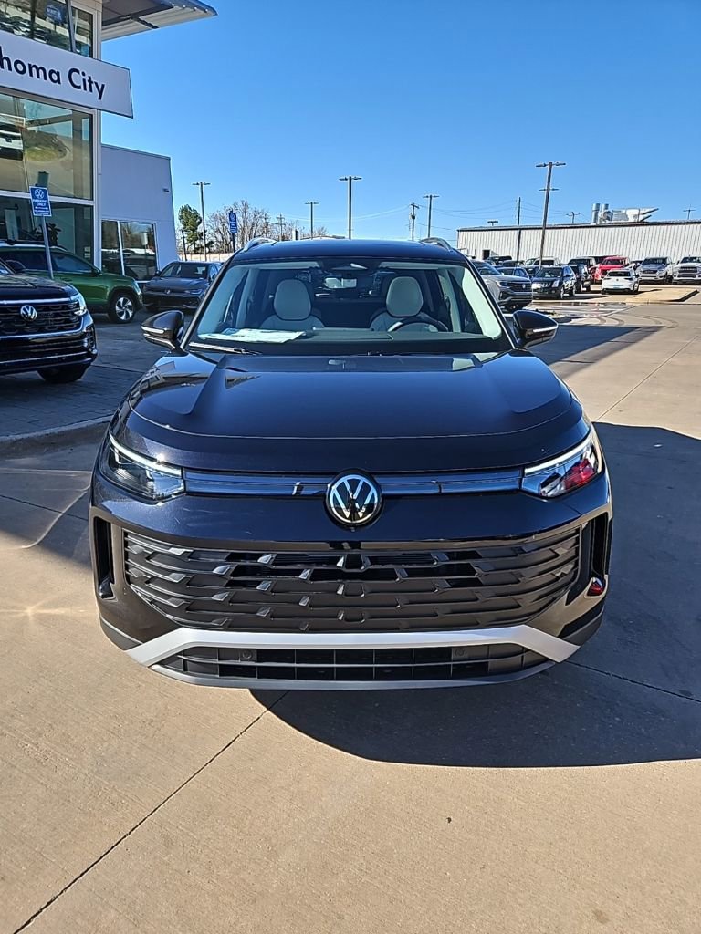 New 2026 Volkswagen Tiguan SE AWD/4WD image 2