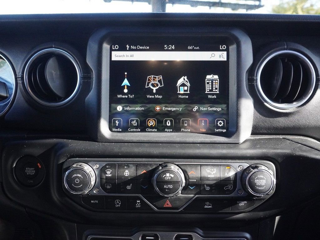 Used 2020 Jeep Gladiator Overland AWD/4WD image 40