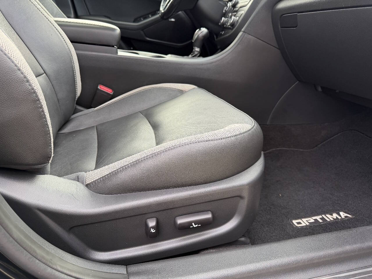 Used 2012 Kia Optima SX w/ Premium Touring Pkg FWD image 19