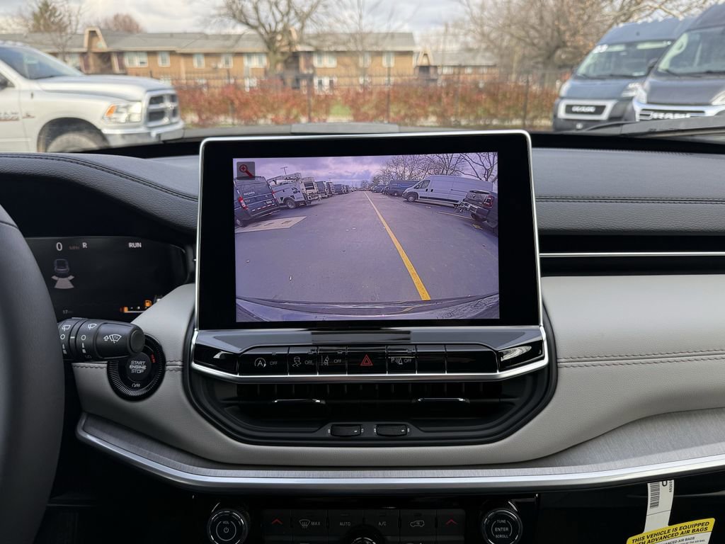 New 2026 Jeep Compass Limited w/ Sun, Sound & Navigation Group image 19