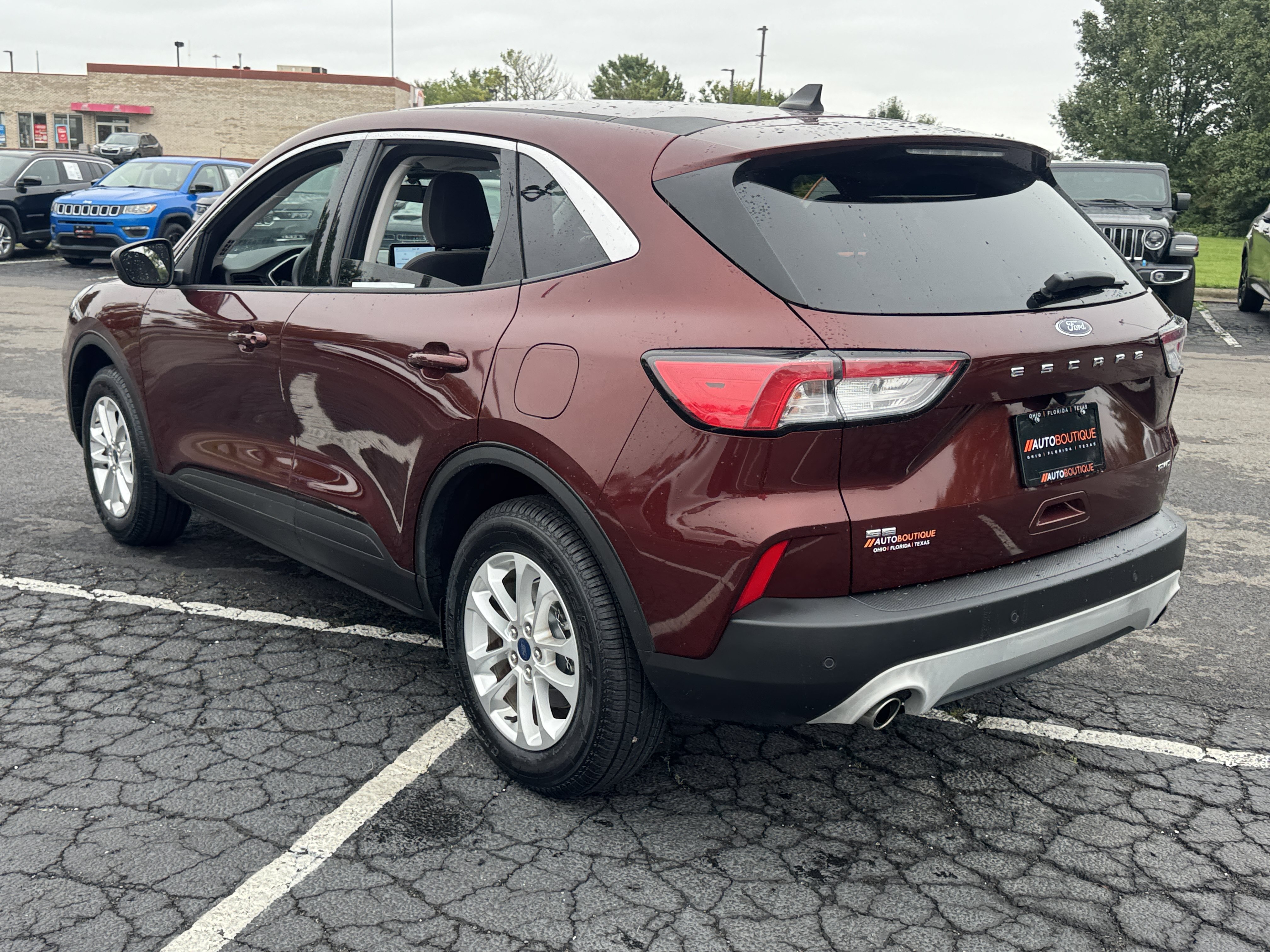 Used 2021 Ford Escape SE AWD/4WD image 11