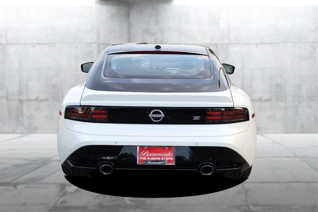 Certified 2025 Nissan Z Performance w/ Floor Mat Package RWD image 6