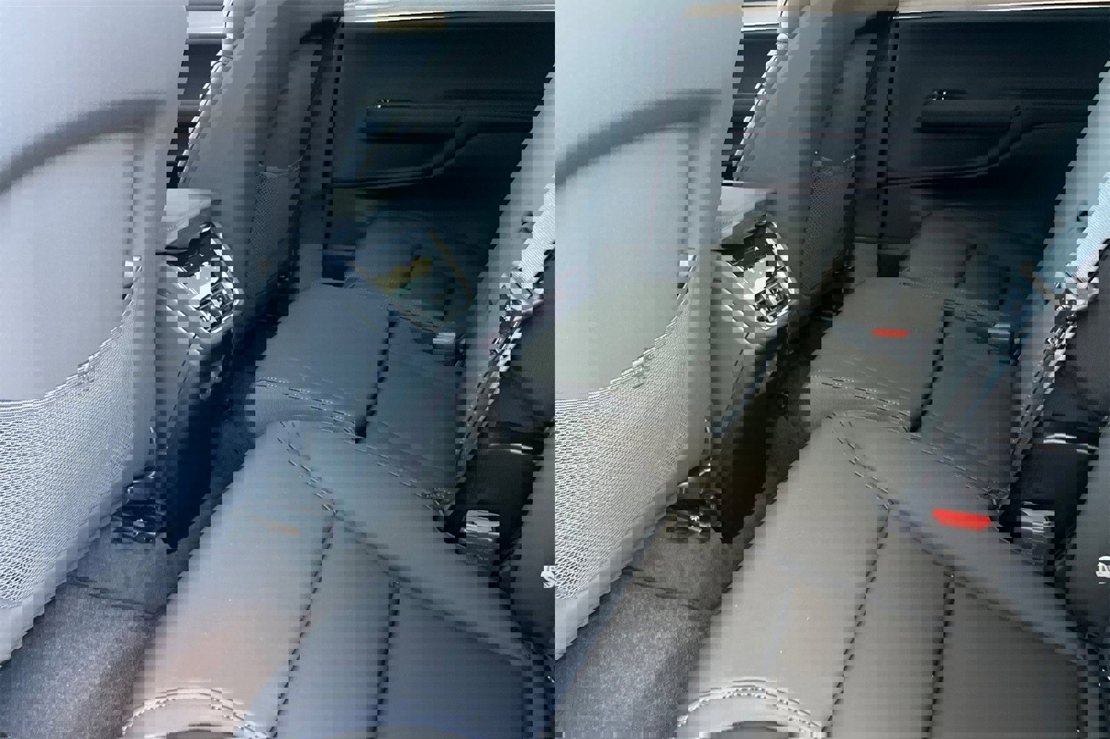 Used 2025 Volvo EX90 Ultra image 5