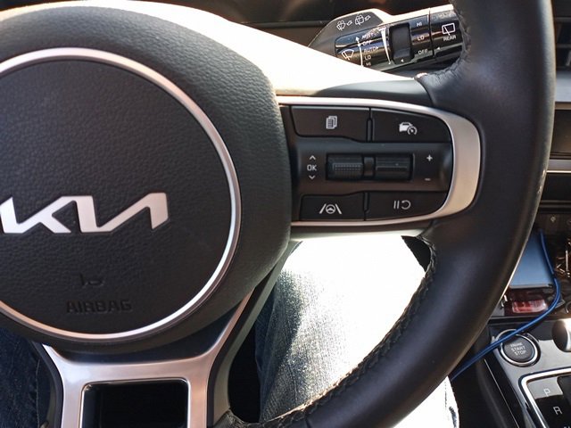 Used 2025 Kia Sportage EX image 20