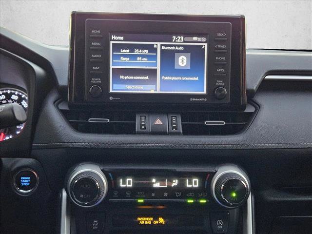 Used 2022 Toyota RAV4 XLE Premium image 13