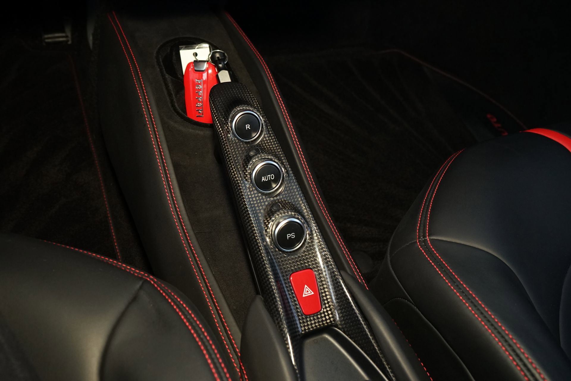 Used 2022 Ferrari F8 Tributo image 19