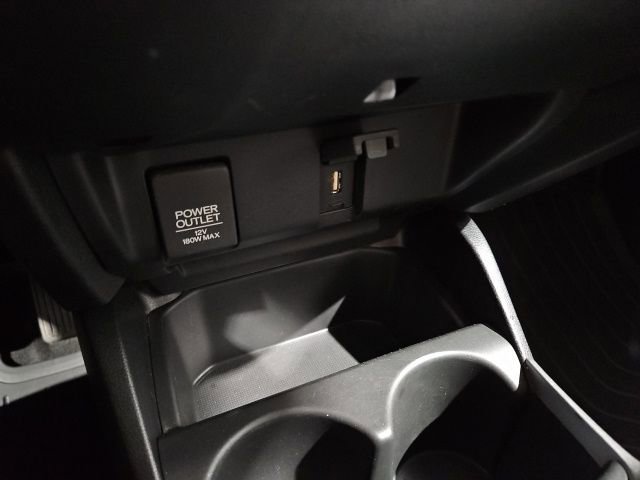 Used 2018 Honda Fit Sport image 23