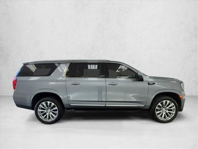 Used 2024 GMC Yukon XL Denali w/ Advanced Technology Package AWD/4WD video 4
